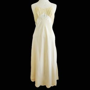Vintage 1930-40s Cream Bias Cut Silk/Lace Slip-Dress Bound Scalloped Hem